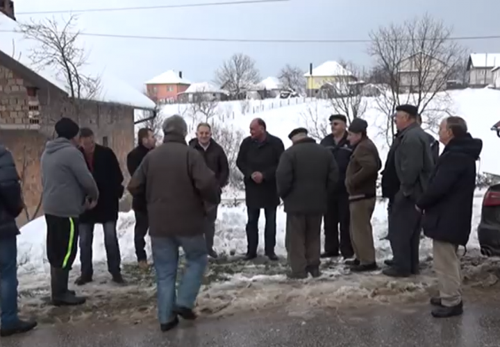 Svečano puštena u rad novoizgrađena javna rasvjeta u Mjesnoj zajednici Tupković