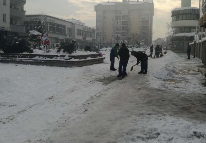 Održan hitan sastanak u cilju rješavanja problema čišćenja gradskih ulica