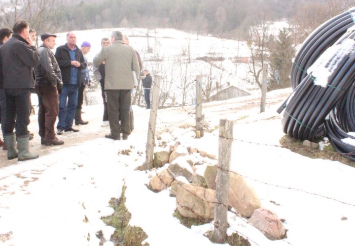 Počela izgradnja vodovodne mreže u Mjesnoj zajednici Tupković