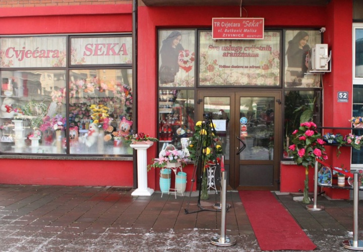 Obilježena prva godišnjica uspješnog poslovanja cvjećare “Seka”