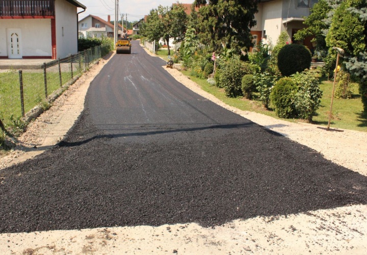 Asfaltirana nova dionica puta u Mjesnoj zajednici Centar