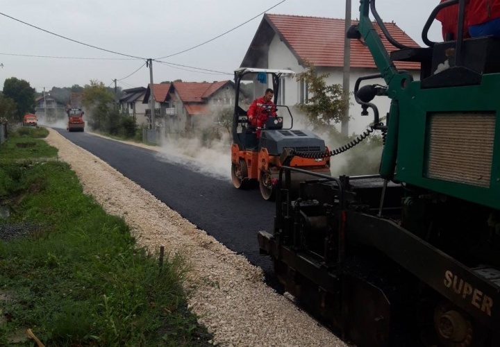 Asfaltirana dionica puta u Mjesnoj zajednici Bašigovci – naselje Trasa
