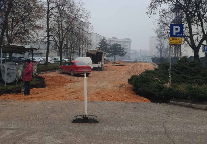 Izgradnja šetališta pored hotela Konjuh u Živinicama