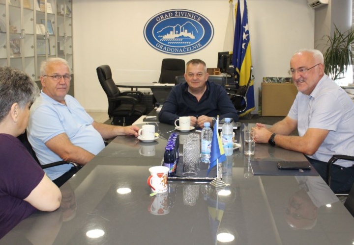 Gradonačelnik Began Muhić održao sastanak sa predstavnicima Kantonalne privredne komore