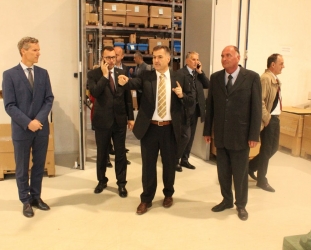 26