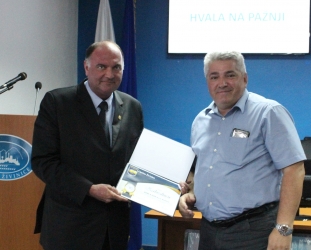 20062018_6 20062018_6